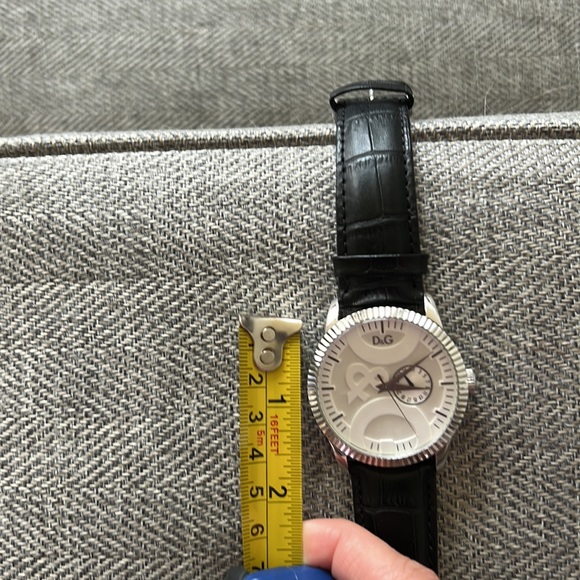 Watch - Picture 6 of 6